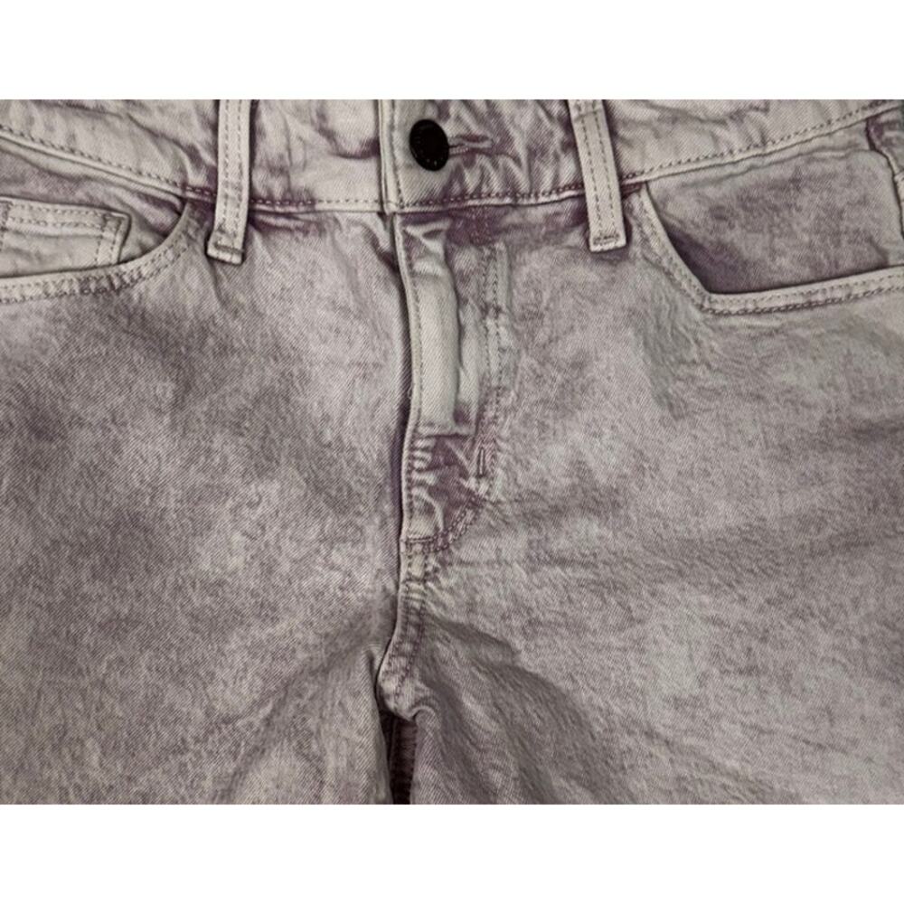 Universal Thread Vintage Midi 0 24 Denim Shorts Frayed Hem - Picture 8 of 11